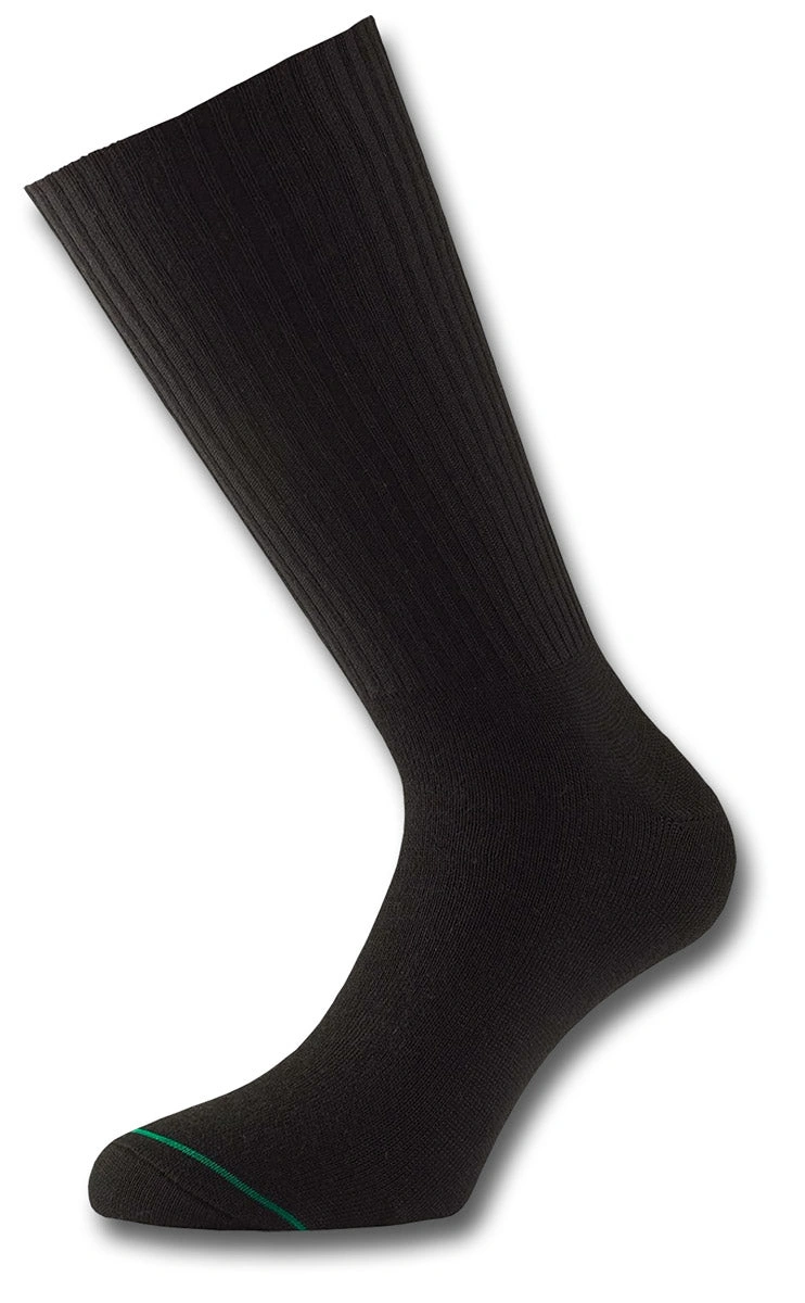Chaussettes de combat 1000 MILES NOIR – Confort ultime pour aventuriers intrépides, performance garantie.
